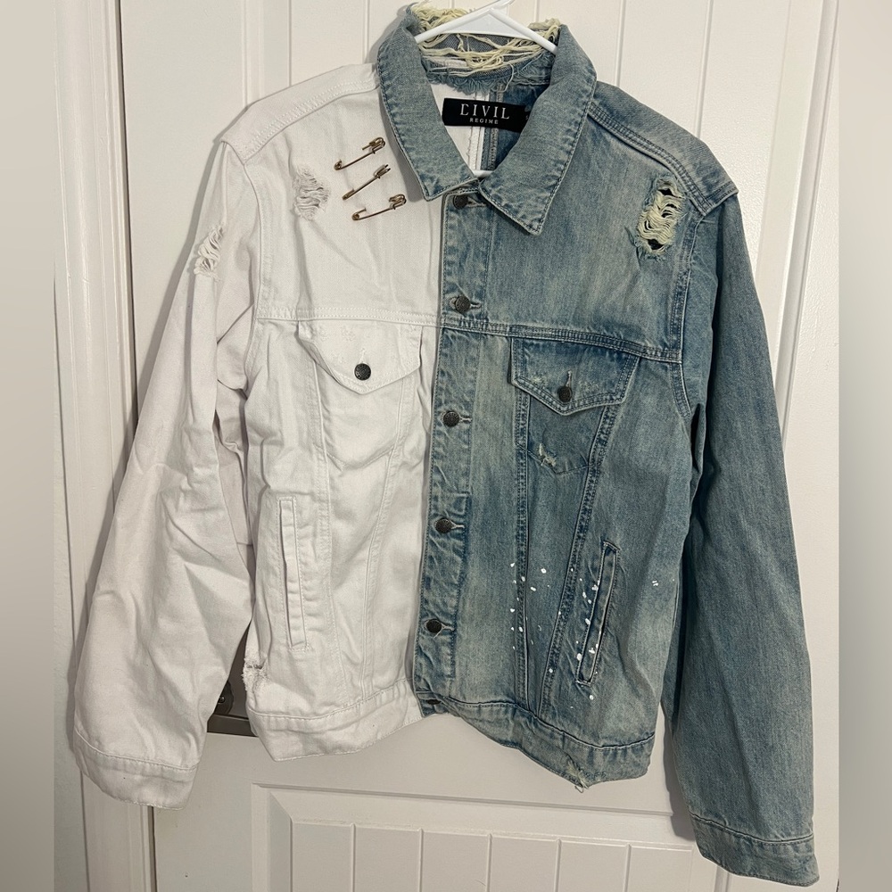 CIVIL REGIME White/Denim Jean Jacket